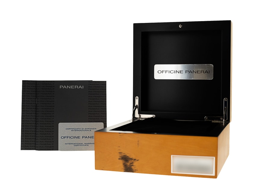 Panerai Radiomir Manual PAM00292 Image 4